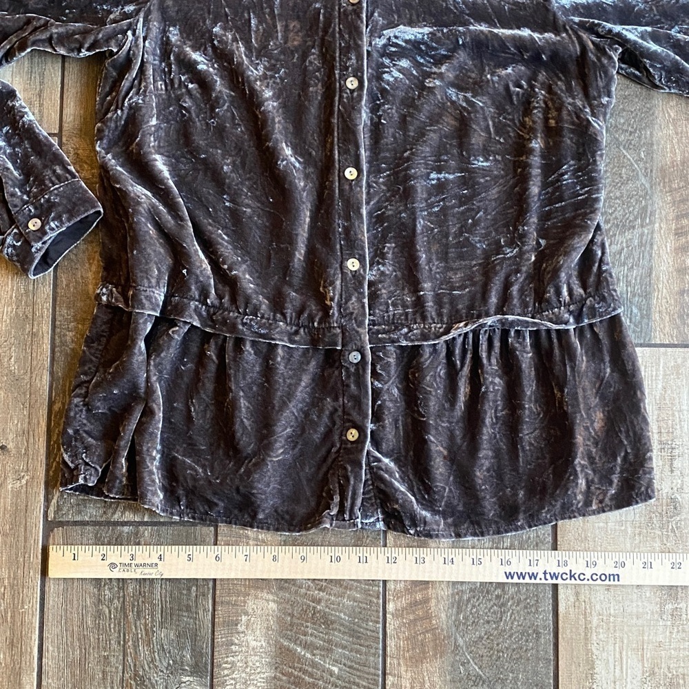 J. Jill Velvet Silk Button-Down Shirt - Picture 10 of 11